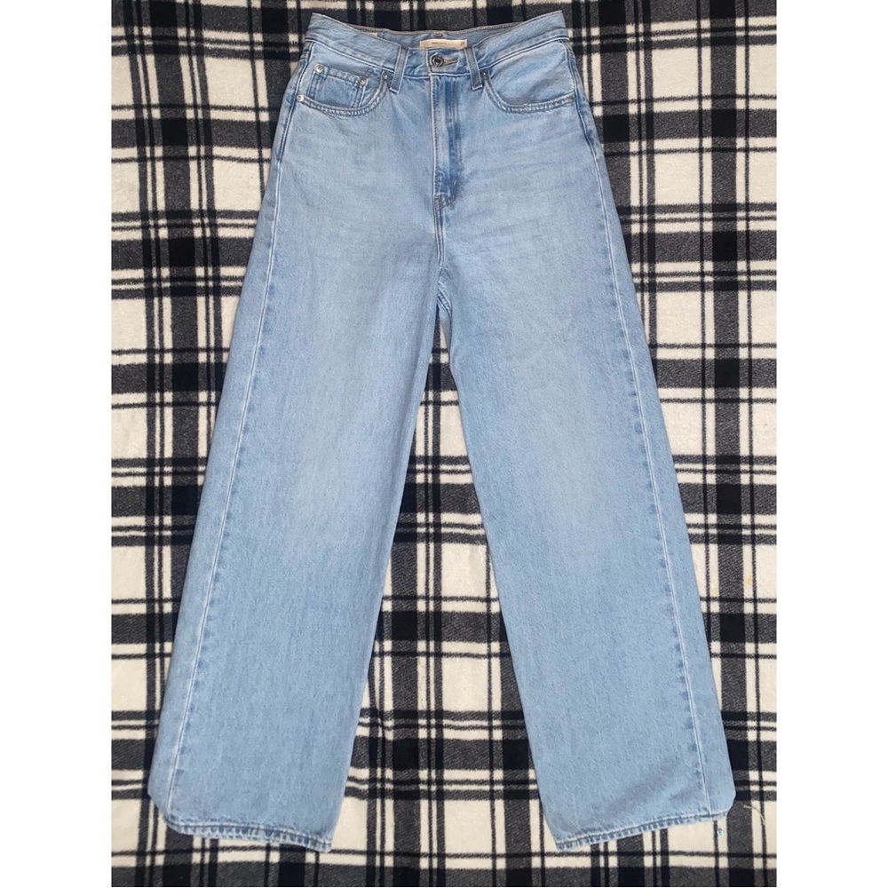 Levi’s High Loose Jeans